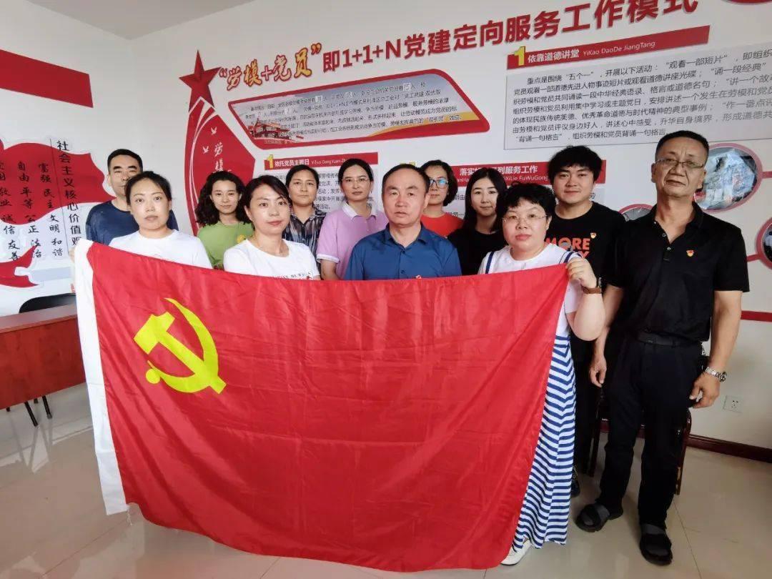 聚焦“高效办成一件事”推进项目建设“加速跑”